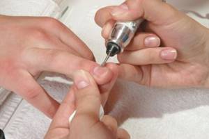 Hardware manicure at home (training) for beginners