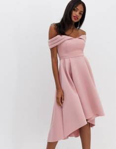 асимметричное розовое платье