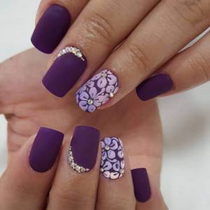 Velvet nail manicure: fashionable and beautiful flock design. How to make a velvet manicure at home: technology 