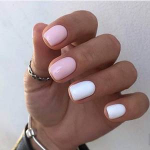 White and pink manicure