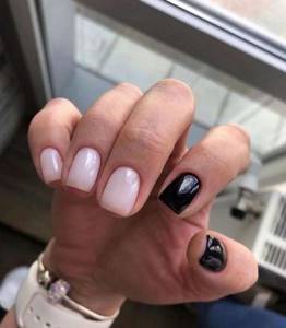 Beige and black two-tone manicure without design