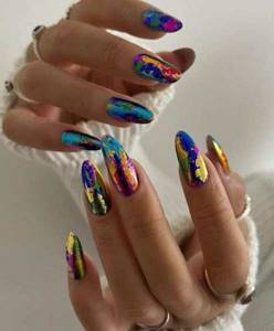Brilliant manicure 2022: new photos of nail designs
