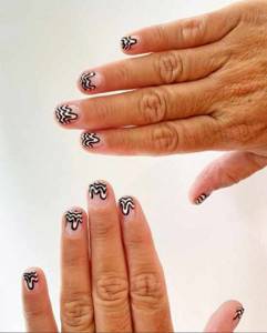 black and white manicure