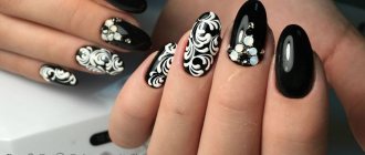 Black and white manicure