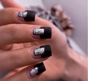 Black and silver manicure Negative space
