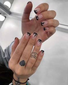 Black French for short nails