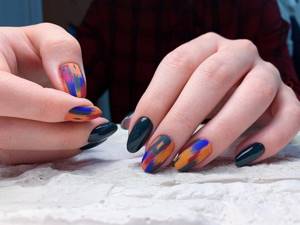 design brush strokes on nails photo_13