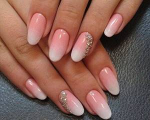 nail design for short oval nails photo