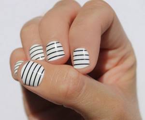 nail design with stripes photo