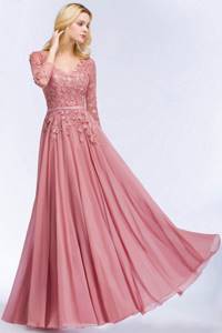 длинное розовое платье