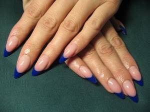 Long almond shaped nails.