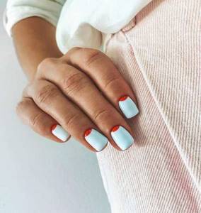Two-color moon manicure
