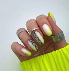 Two-color manicure: photo, combination of two colors in nail design