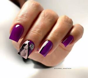 Purple manicure with slider design