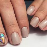 What are the advantages and disadvantages of false nails?