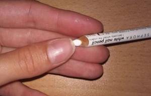 nail whitening pencil
