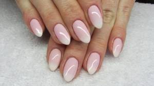 Classic ombre nails with gel polish