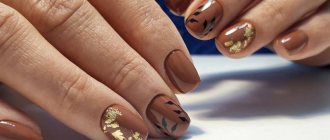 Brown manicure design for short nails