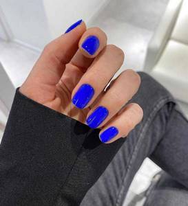 Beautiful color blue manicure