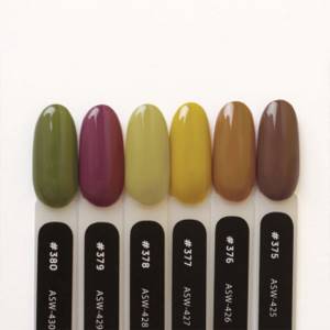 Lianail collection of gel polishes