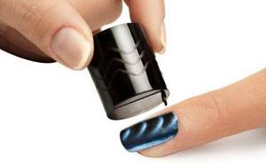 Magnet for manicure