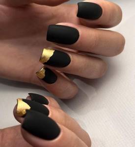 manicure black nails