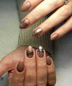 Manicure spider web with sparkles_4