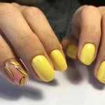 Manicure with banana