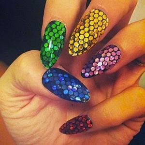 Glitter manicure - fashion ideas