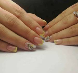 Manicure with a bee photo_21