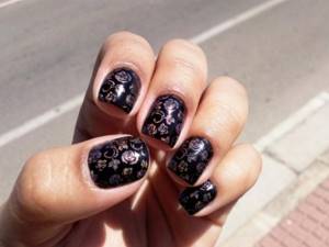 Manicure with stamping: stylish grace
