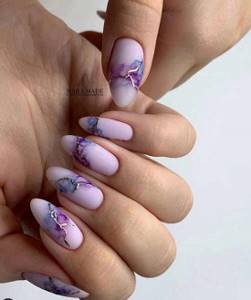 Матовый дизайн ногтей