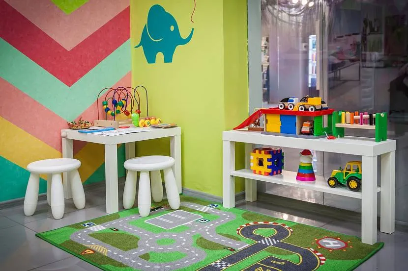 Детский уголок в кафе