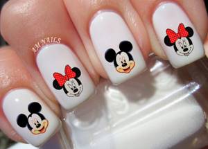 Mickey Mouse on plain nails