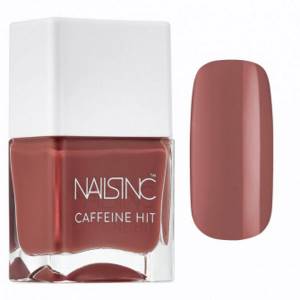 fashionable manicure colors for summer 2022 - 8