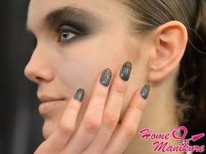 fashionable gray color in manicure 2014-2015
