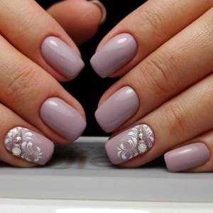 Is it possible to apply gel polish to pregnant women?