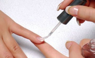 applying nail polish