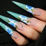 Stiletto nails are only for extravagant women who love to shock