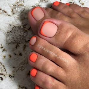 Nude-coral French pedicure
