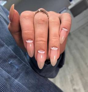 Nude moonlit manicure with beads