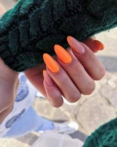 Оранжевые длинные ногти