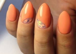 Orange manicure with design