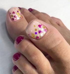 Pedicure 2022: fashionable design and new items photo No. 28