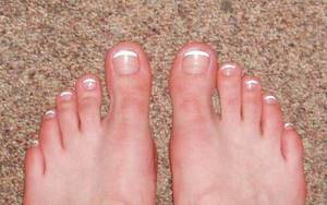 Pedicure for short nails