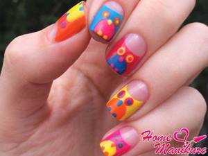 разноцветные совы на ногтях