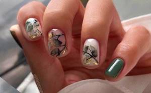 painting on nails