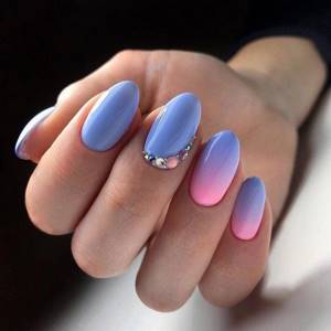 pink blue manicure