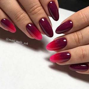 Chic ombre in dark red shades