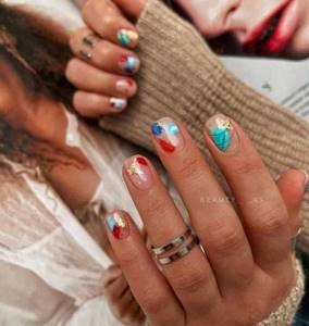 Strokes on nails - beautiful manicure ideas, new designs